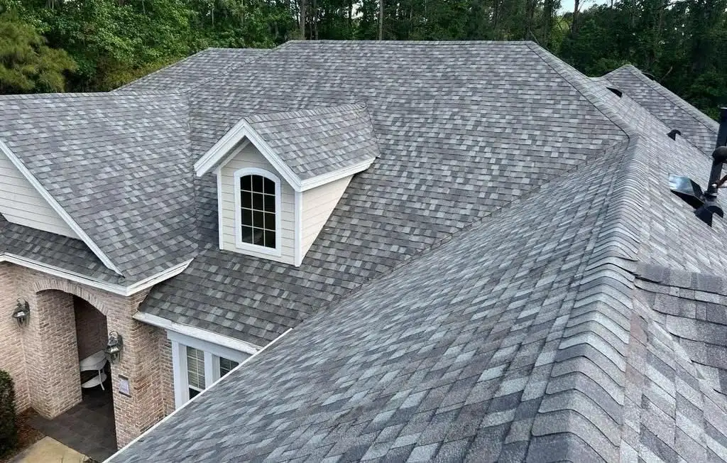 asphalt-roofing